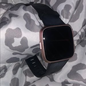 Rose gold FitBit Versa
